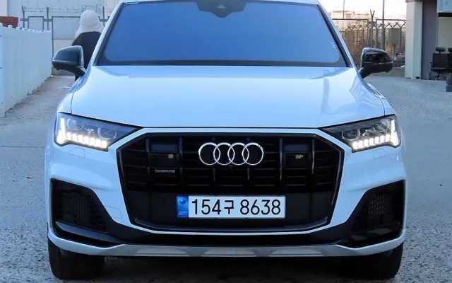 인천중고차구입대출 Q7 (4M) 55 TFSI 콰트로 프리미엄 매물 사진 7 - 2023/02 42,721km